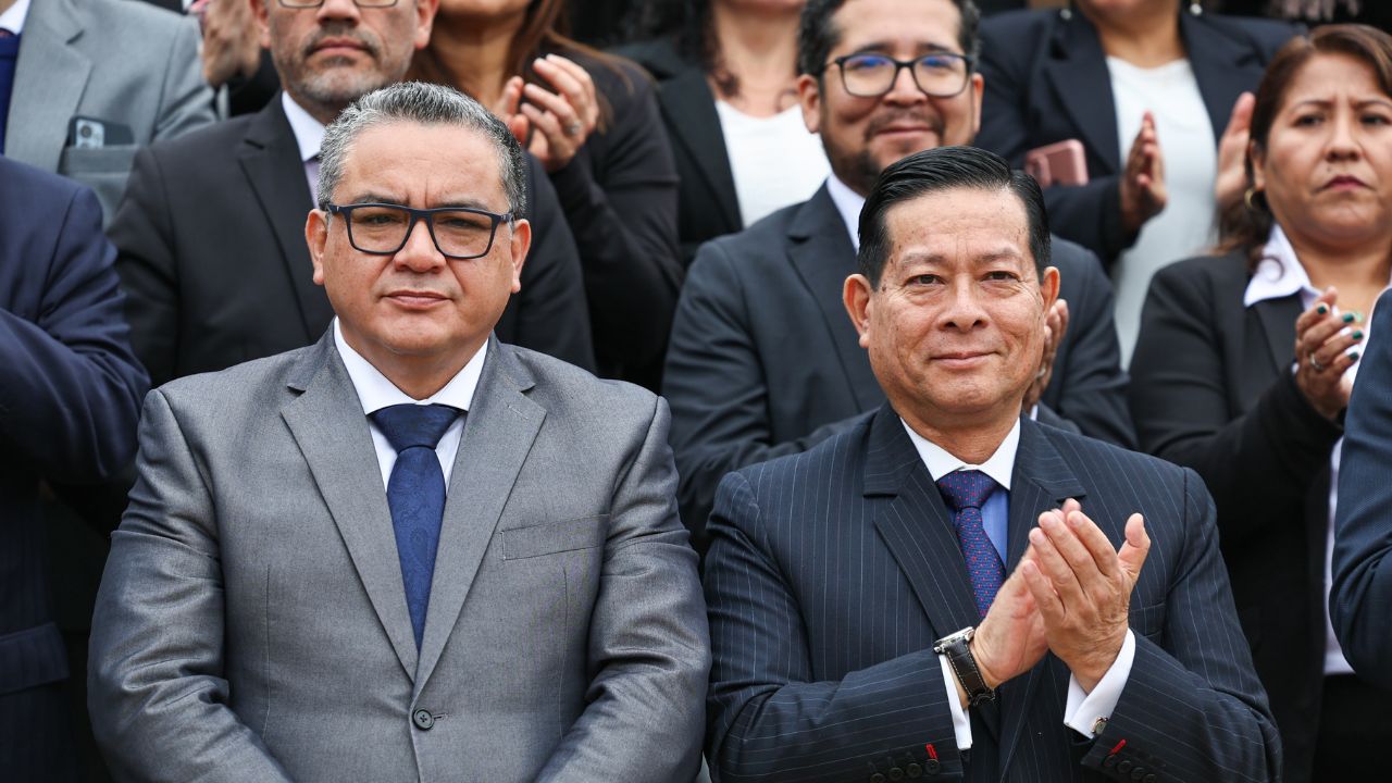 Eduardo Arana y Juan José Santiváñez