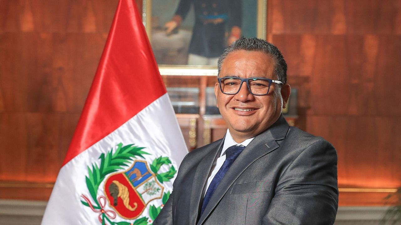 juan josé santiváñez